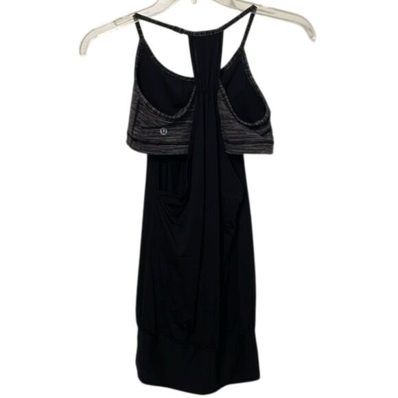 Lululemon No Limits Black Gray Tank Top with Built in Shelf Bra Womens Size 4 - Picture 5 of 10